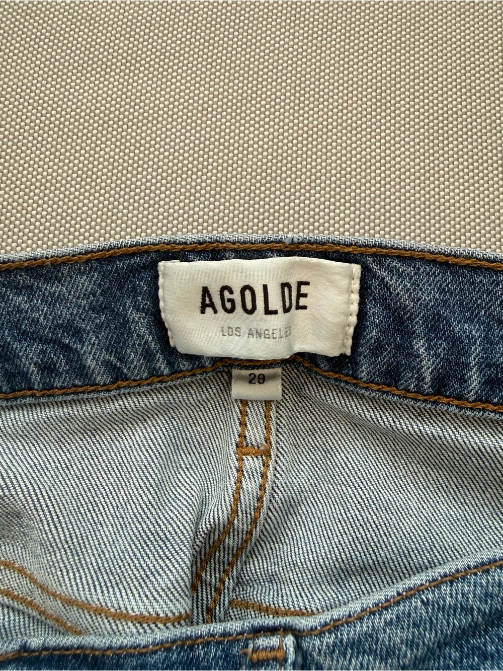 Women’s Agolde Riley High Rise Straight Crop - Picture 3 of 6